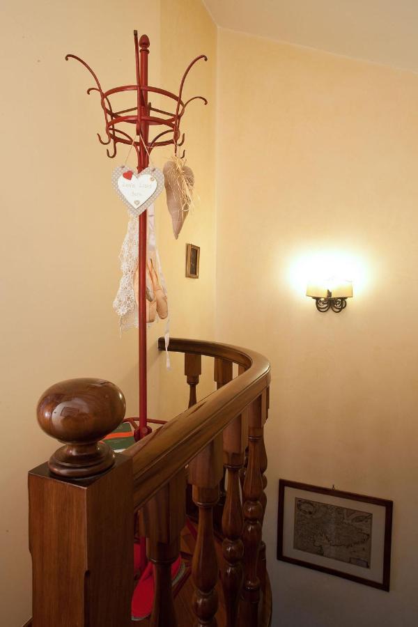 La Mansarda Delle Meraviglie B&B Superior 的里雅斯特 外观 照片